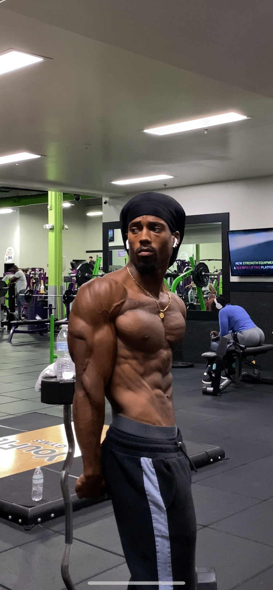 Nate, founder and coach of Natebeenfit
